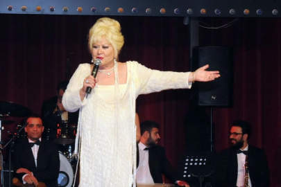 Muazzez Abacı'dan sevenlerine kötü haber!