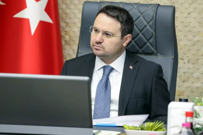 Akın Gürlek'ten Özgür Özel'e 500 bin liralık tazminat davası