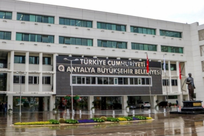Antalya'da 8'inci dalga operasyonunda 2 tutuklama