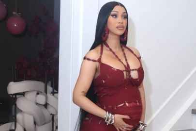 Cardi B. ile Stefon Diggs'in çocuğu dünyaya geldi