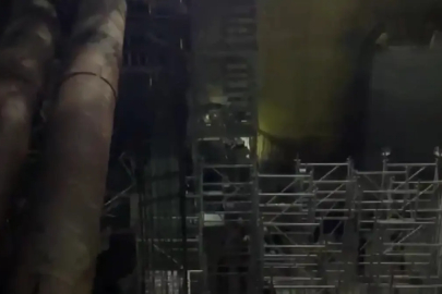 Beyoğlu'nda metro inşaatında iskele çöktü; yaralılar var -1