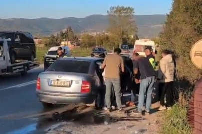 Bursa'da yandan çarptı: 1 yaralı