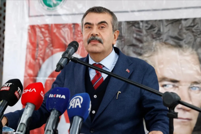 Yusuf Tekin: Çocuklarımızın doğru bilgiye erişebilecekleri bir müfredat geliştirdik
