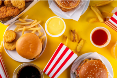 Dev fast food zinciri Türkiye'ye resmen geri döndü