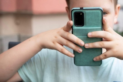 Facebook, X, Instagram derken o uygulamaya da yaş kısıtlaması getirildi