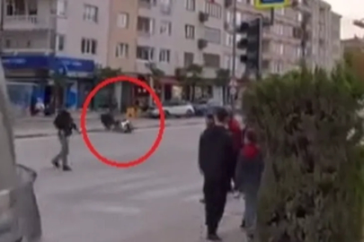 Bursa'da kaza yapan motosikletli metrelerce sürüklendi! Sürücü...