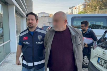 Kardeşini bıçakla yaraladığı iddiasıyla adliyeye sevk edildi