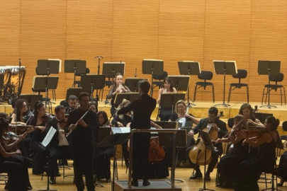 Bursa'da şef Maximilian Cem Haberstock ve flüt sanatçısı Denizcan Eren sahne aldı