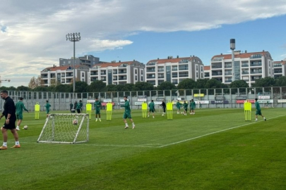 Bursaspor antrenmanlarını sürdürüyor