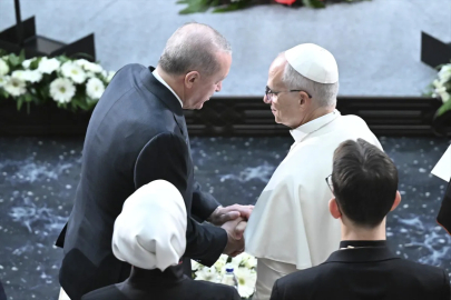 Papa'nın Türkiye ziyareti dünya basınında gündem oldu