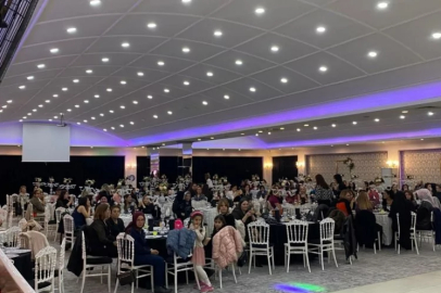 Türk Eğitim-Sen'den kadın öğretmenlere özel anlamlı kutlama!