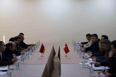 Türkiye ve Ermenistan Arasındaki Demiryolu Görüşmeleri İkinci Tura Geçti