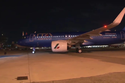 Papa'nın uçağı için güvenlik güncellemesi: İtalya'dan teknisyen geldi