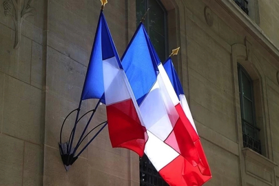 Fransız kanalında bomba paniği: Canlı yayın kesildi