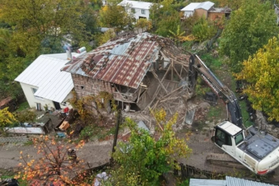 Bursa'da çok sayıda bina yıkıldı!