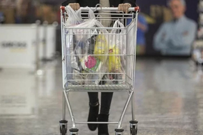 Bursa'da da şubeleri olan dev marketin CEO'su uyardı!