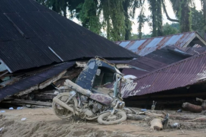 Endonezya'da şiddetli yağışların yol açtığı afetlerde ölenlerin sayısı 604'e yükseldi