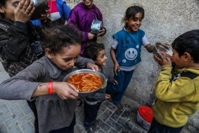 Gazze'de yemek dağıtımı yapıldı