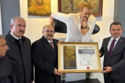 Koca Seyit'in künye defteri ve gençlik fotoğrafı ortaya çıktı