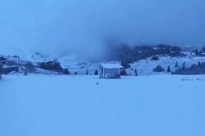 Uludağ'da özlenen kar! Aralık bembeyaz başladı...