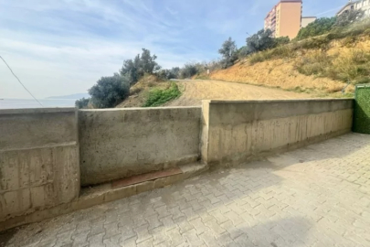 Bursa'da site girişine örülen duvar hayatı zindan etti!