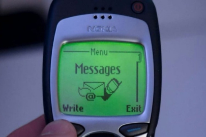 Tarihin ilk SMS'i 33 yaşında! İki kelimeyle devrim başlattı...