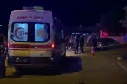 Zincirleme kazada ortalık savaş alanına döndü! Ölü ve yaralılar var...