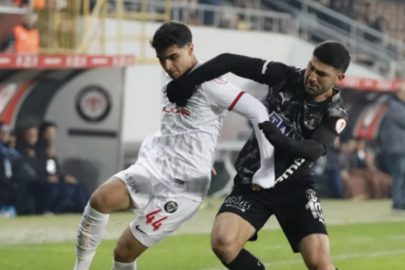 5 gollü maçta tur bileti Alanyaspor'un