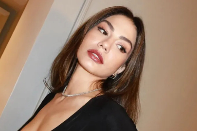 Demet Özdemir Katar'da! Takipçileri pozlarına beğeni yağdırdı