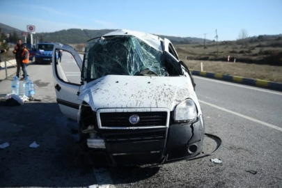Gizli buzlanma trafik kazalarına sebep oldu: 3 yaralı