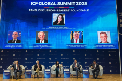 Bursa, akıllı şehir yolculuğunu dünyaya tanıttı