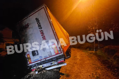 Bursa'da navigasyon hatası kazaya neden oldu! Yabancı kadın şoför büyük şok yaşadı...