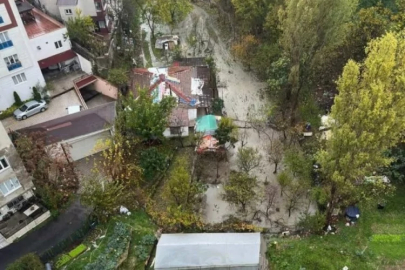 Site otoparkını su bastı