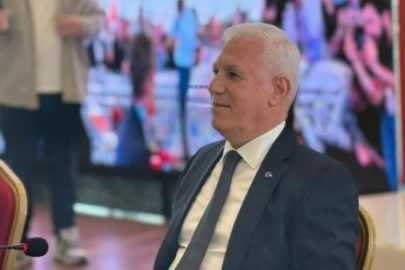 Bursa Büyükşehir Belediye Başkanı Mustafa Bozbey, Türkiye'de ilk 3'e girdi!