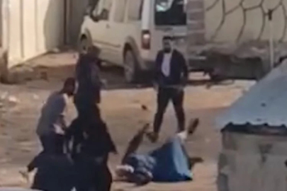 Çocukların kavgasına büyükler dahil oldu: Çok sayıda yaralı var...