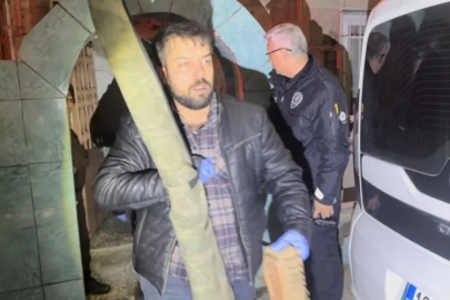 Bursa'da evinden cephanelik çıktı!