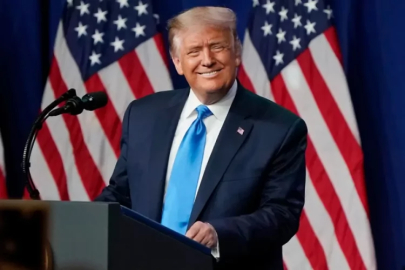 Trump'tan "Altın Kart" hamlesi: 1 milyon dolara...