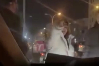 Yol verme kavgası kameralara yansıdı! Bu kez saldıran farklı...