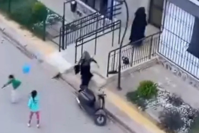 Okul hademesi el kadar çocuğu bıçakladı!