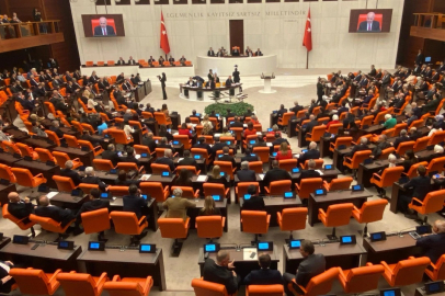 TBMM'de gerilim: CHP ve AK Partili vekiller arasında arbede yaşandı