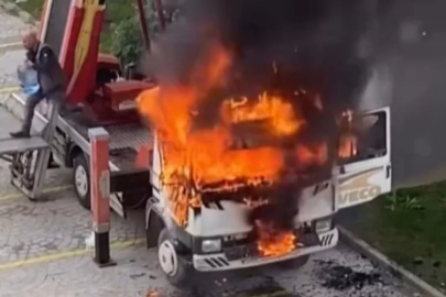 Bursa'da vinçli kamyon alev topuna döndü! Korku dolu anlar