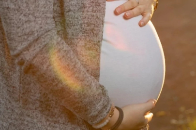 Doğum izni artacak mı? Bakan açıkladı