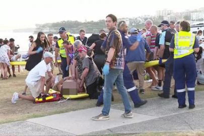 Avustralya'da plajdaki silahlı saldırıda can kaybı 16'ya yükseldi