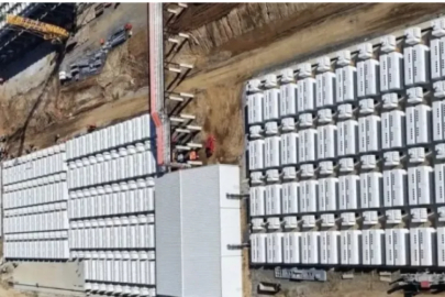 Dünyanın en güçlü bilgisayarı faaliyete geçti