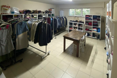 Karacabey’de Dayanışmanın Adresi Aşevi Ve Sevgi Mağazası