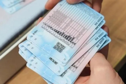 Milyonlarca sürücüyü ilgilendiriyor: Ocak ayından itibaren bu ehliyetler iptal edilecek