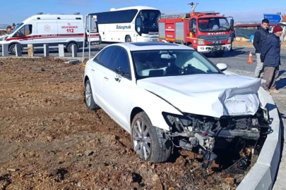 Konya'da iki otomobil çarpıştı: 2 yaralı