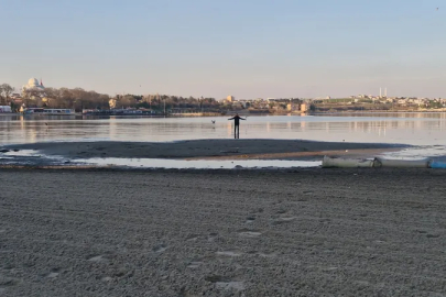 Tekirdağ’da deniz suyu yaklaşık 20 metre çekildi