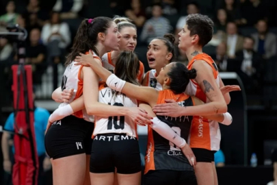 File derbisinde zafer Eczacıbaşı Dynavit'in