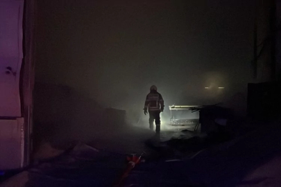 Kayseri'de mobilya atölyesinde çıkan yangın söndürüldü